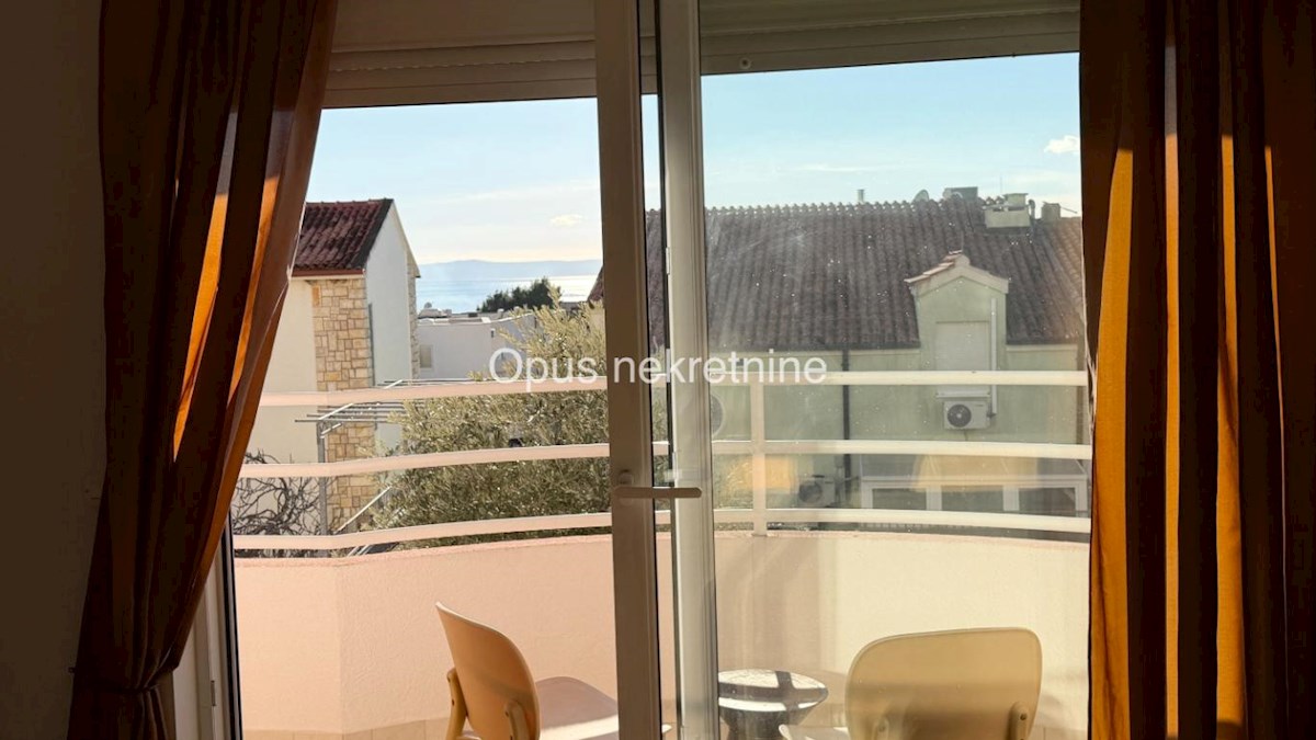 Apartment Zu verkaufen - SPLITSKO-DALMATINSKA BAŠKA VODA