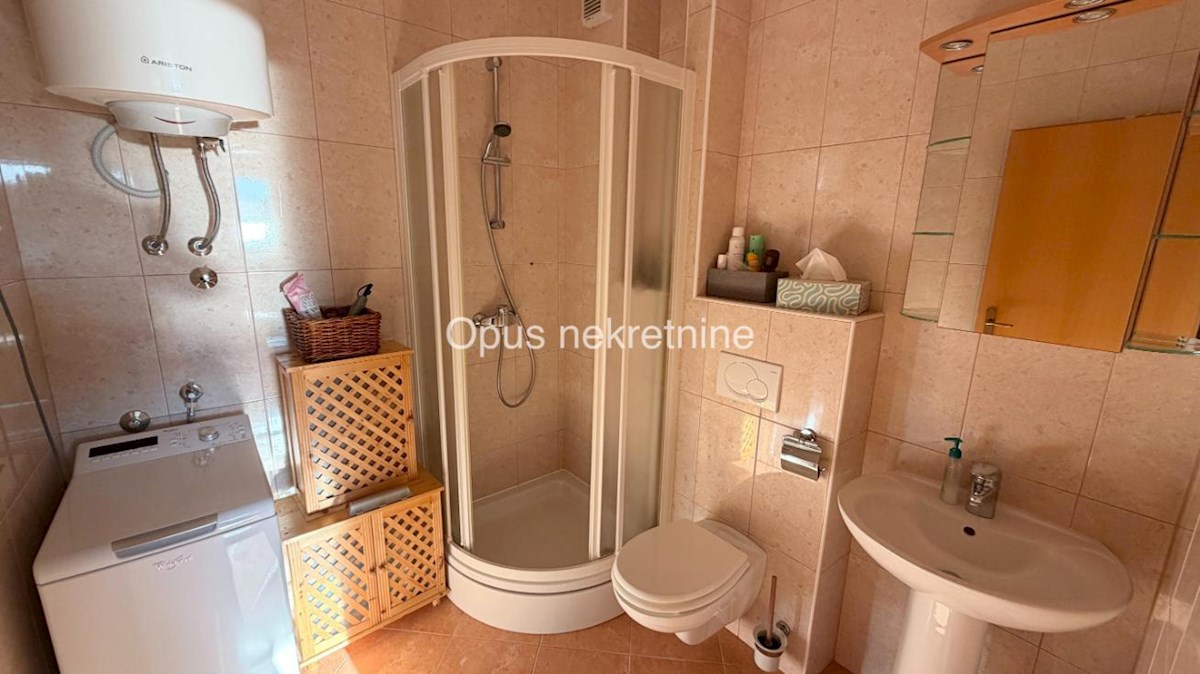 Apartment Zu verkaufen - SPLITSKO-DALMATINSKA BAŠKA VODA