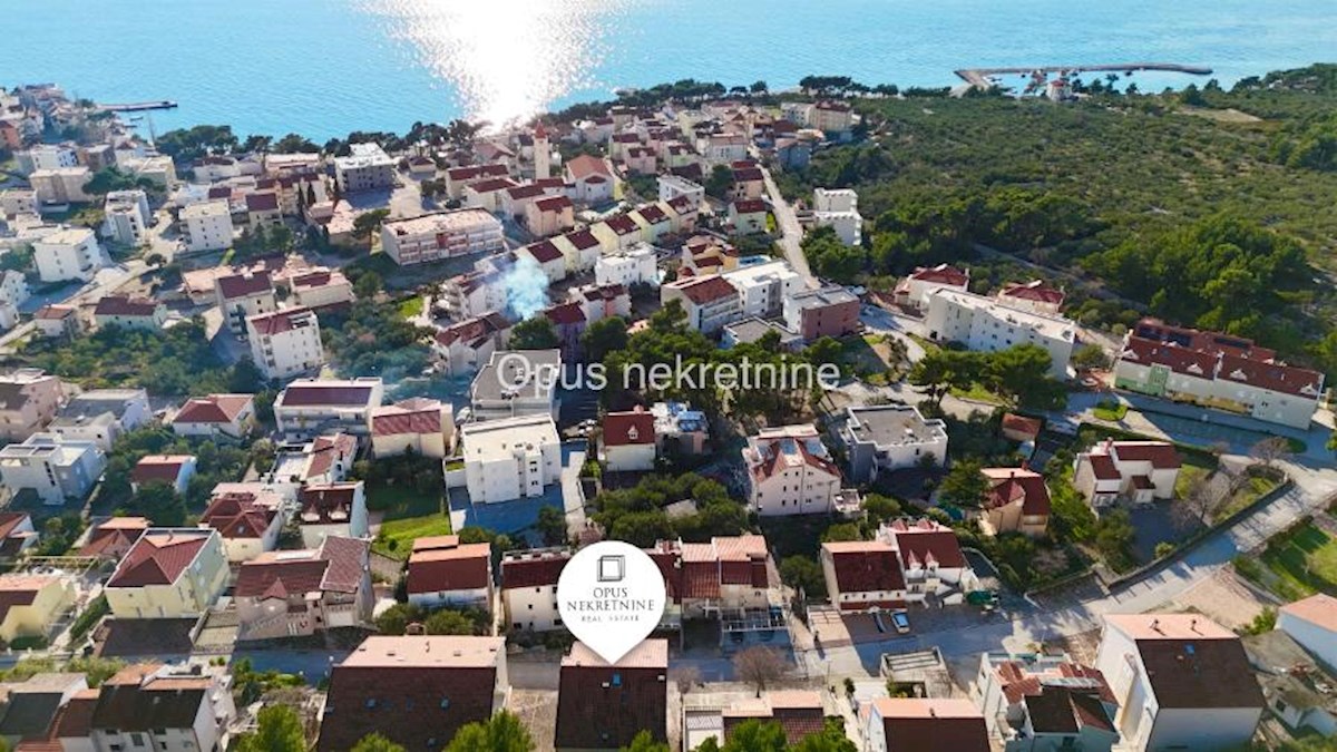 Apartment Zu verkaufen - SPLITSKO-DALMATINSKA BAŠKA VODA