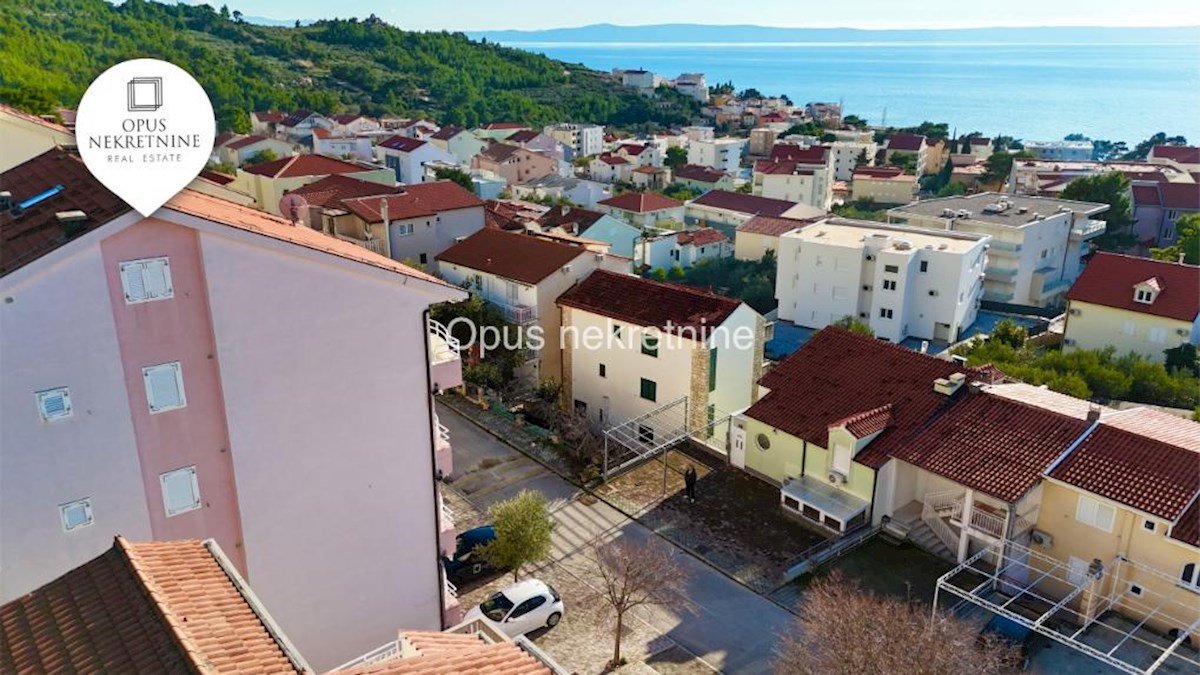 Apartment Zu verkaufen - SPLITSKO-DALMATINSKA BAŠKA VODA