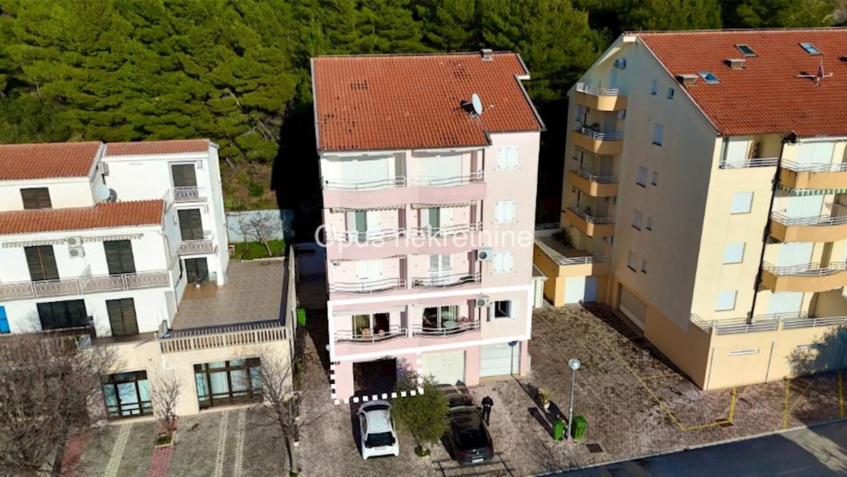 Apartment Zu verkaufen - SPLITSKO-DALMATINSKA BAŠKA VODA