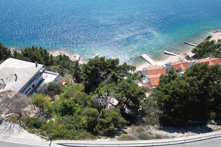 Pozemok na predaj 1100 m² – Omiš