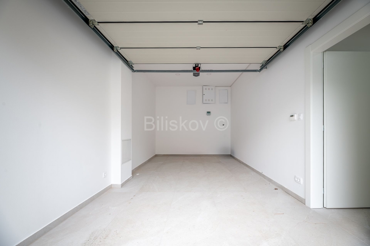 Casa In vendita - GRAD ZAGREB ZAGREB