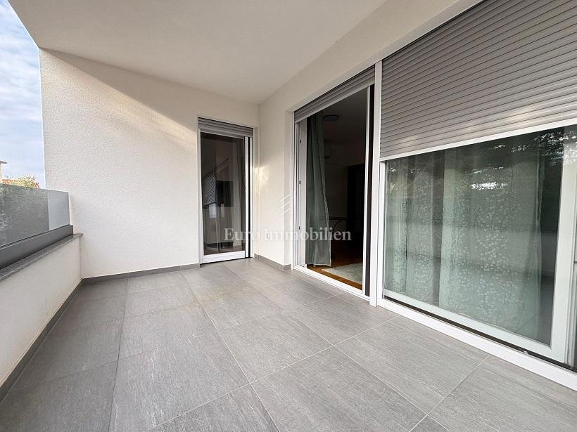 Appartement À vendre NOVALJA