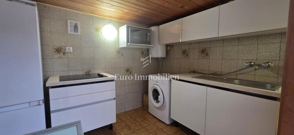 Dom Na predaj - PRIMORSKO-GORANSKA CRIKVENICA