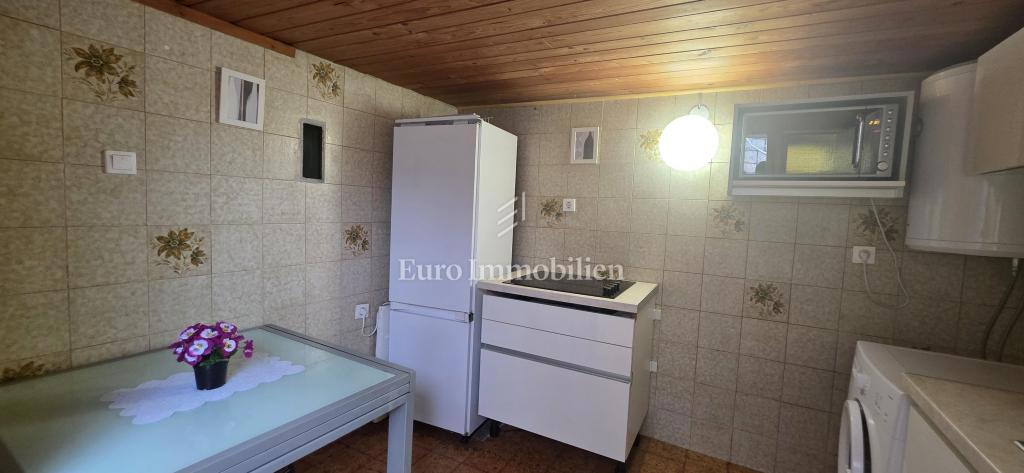 Dom Na predaj - PRIMORSKO-GORANSKA CRIKVENICA