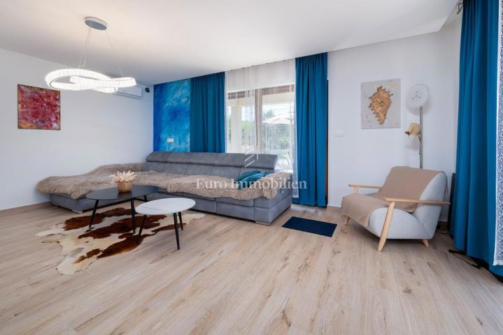 Haus Zu verkaufen - Istarska Labin - foto 2/32