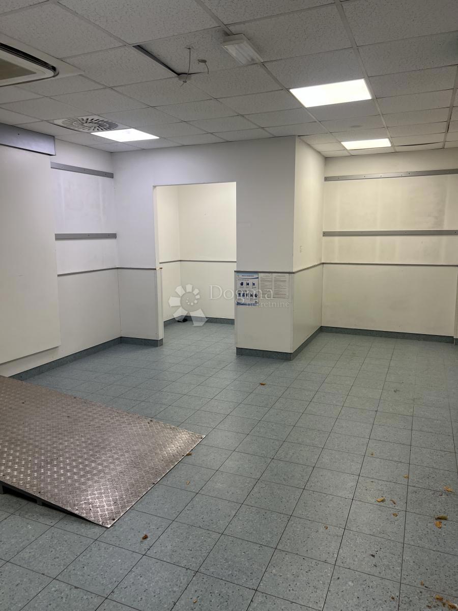 Poslovni prostor Za najam - ISTARSKA PULA