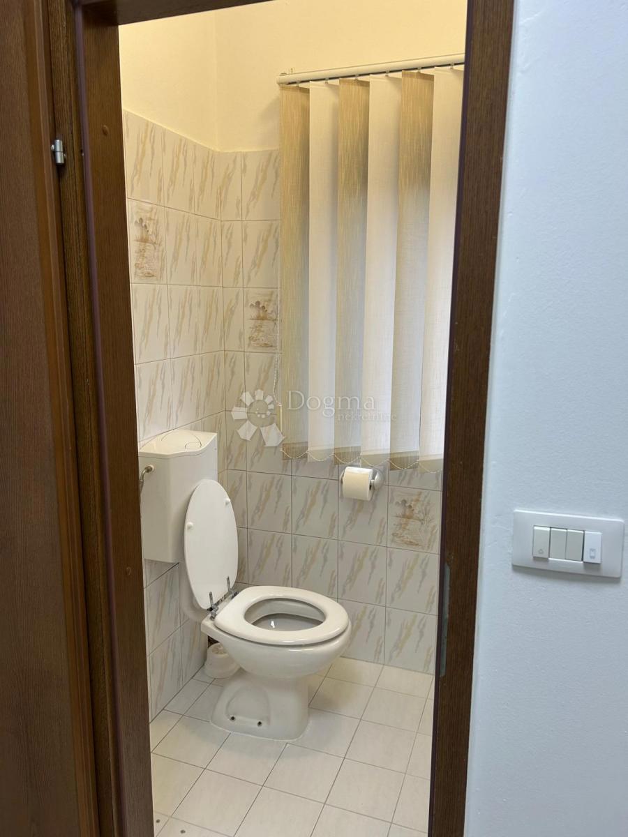 Lokal użytkowy Do wynajęcia - Primorsko-goranska Rijeka - foto 5/6