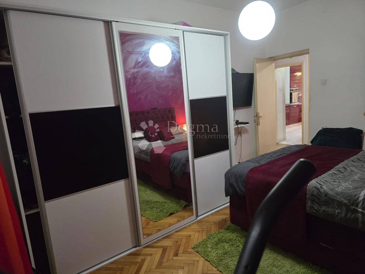 Flat For sale - SPLITSKO-DALMATINSKA SPLIT