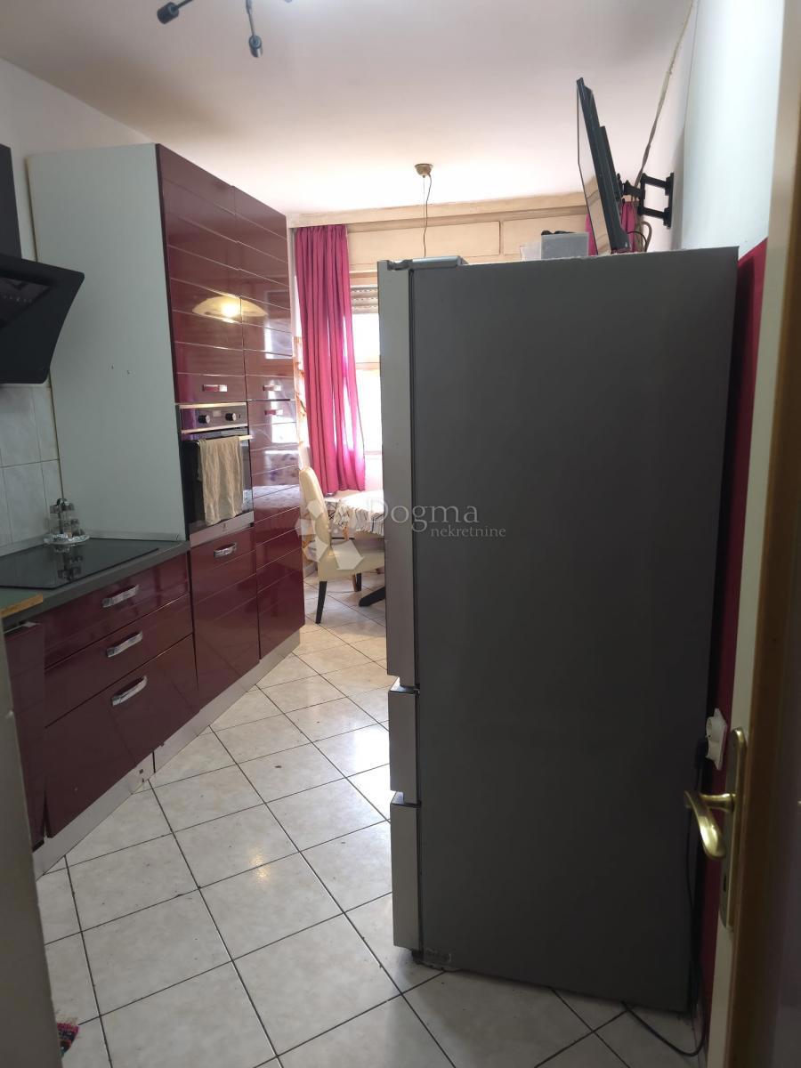 Flat For sale - SPLITSKO-DALMATINSKA SPLIT