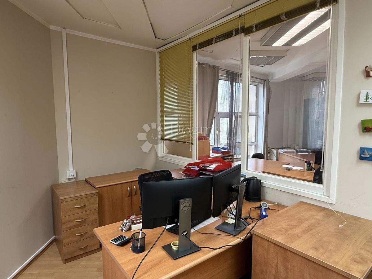 Lokal użytkowy Na sprzedaż - Istarska Poreč - foto 4/9