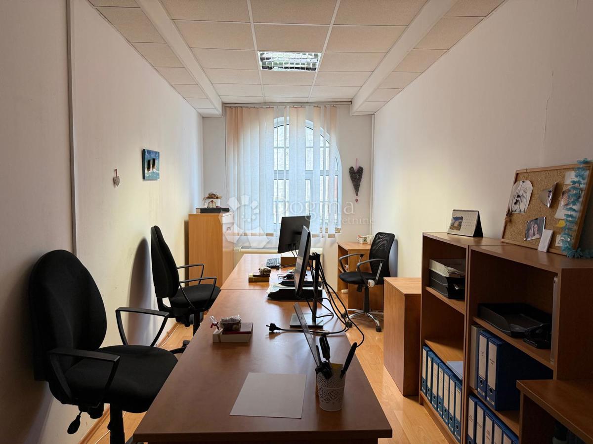 Lokal użytkowy Na sprzedaż - ISTARSKA POREČ
