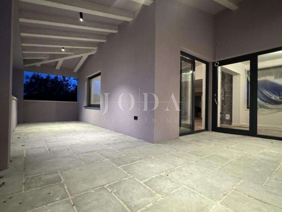 Casa In vendita - ISTARSKA GRAČIŠĆE