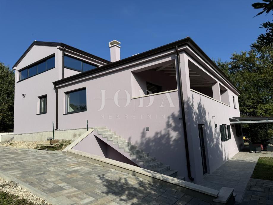 Casa In vendita - ISTARSKA GRAČIŠĆE