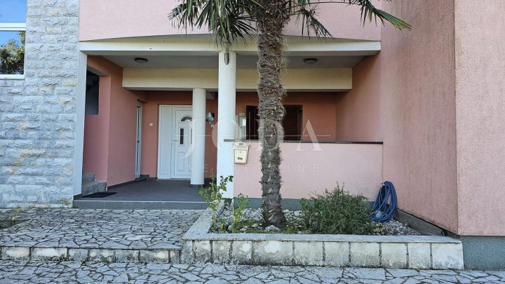 Flat for sale 176 m² – Labin