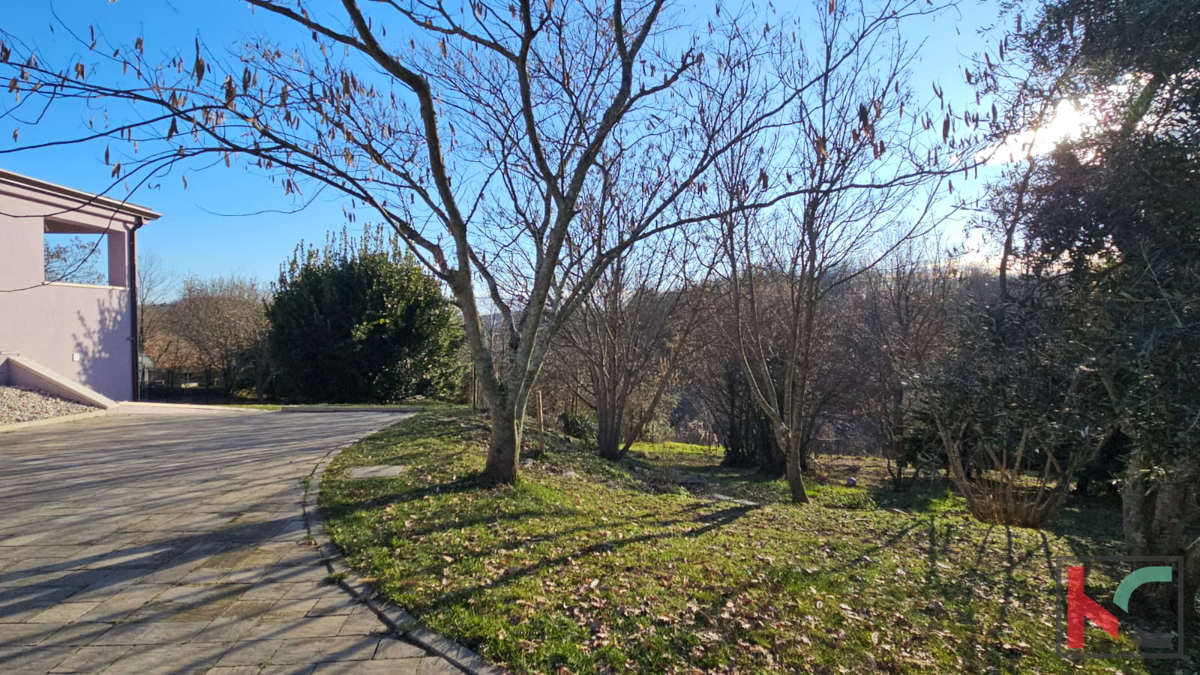 Casa In vendita - ISTARSKA GRAČIŠĆE