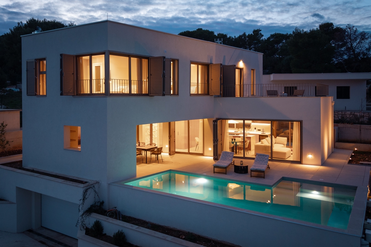 House For sale - SPLITSKO-DALMATINSKA BRAČ