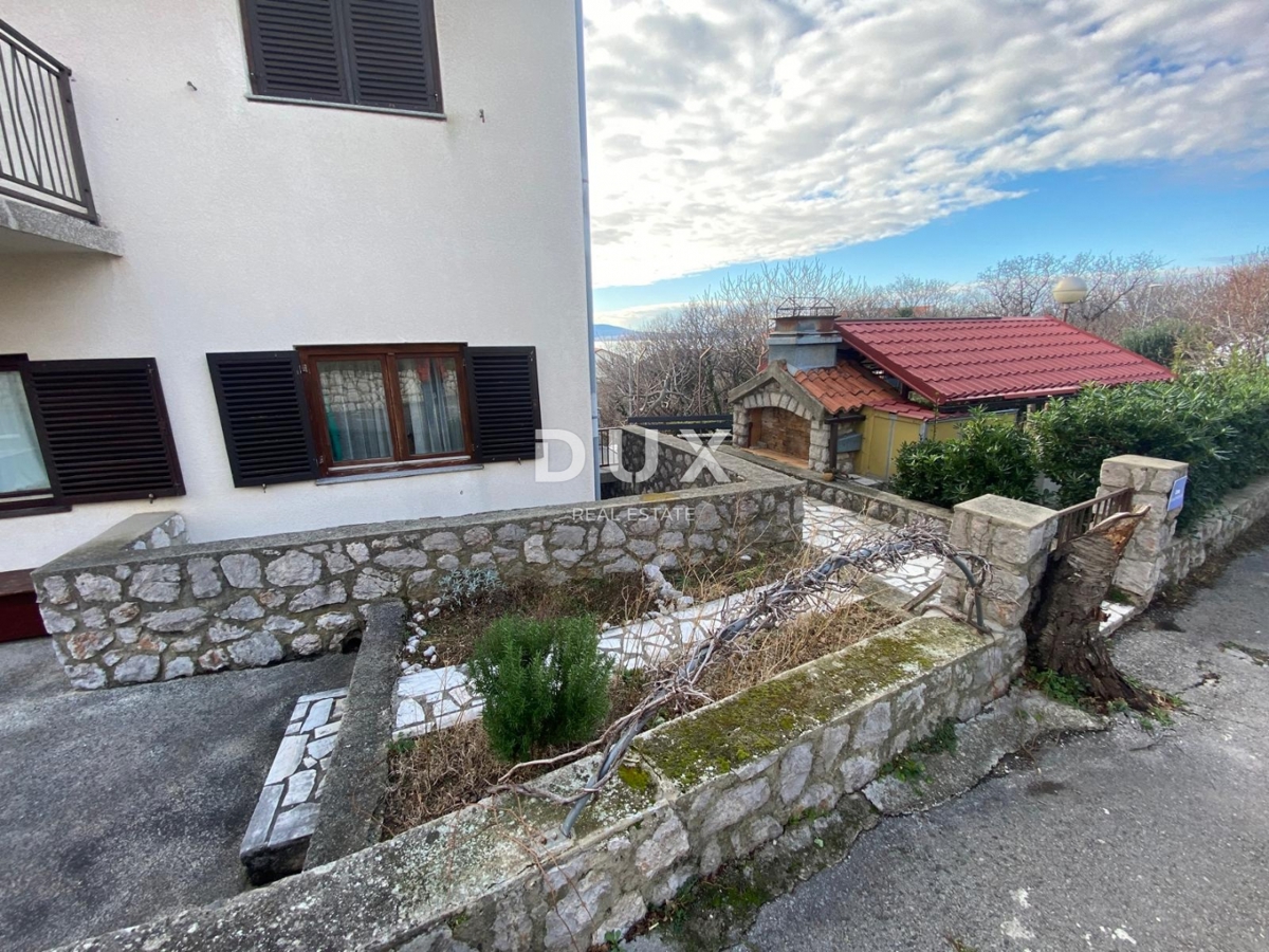 Kuća Na prodaju - PRIMORSKO-GORANSKA NOVI VINODOLSKI