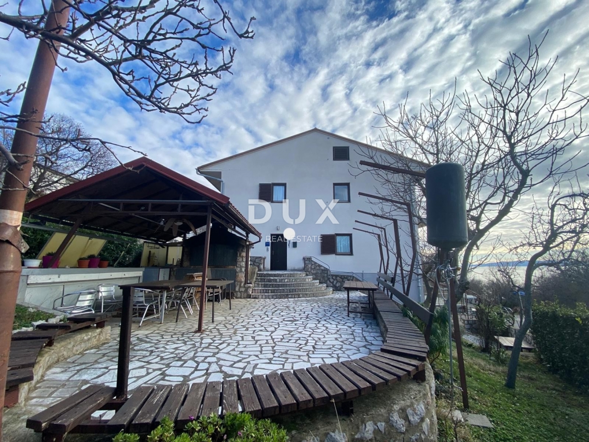 Kuća Na prodaju - PRIMORSKO-GORANSKA NOVI VINODOLSKI