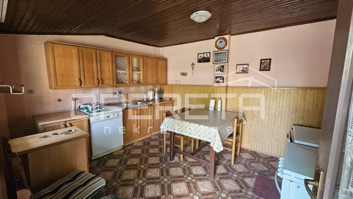 Kuća Na prodaju - POŽEŠKO-SLAVONSKA POŽEGA