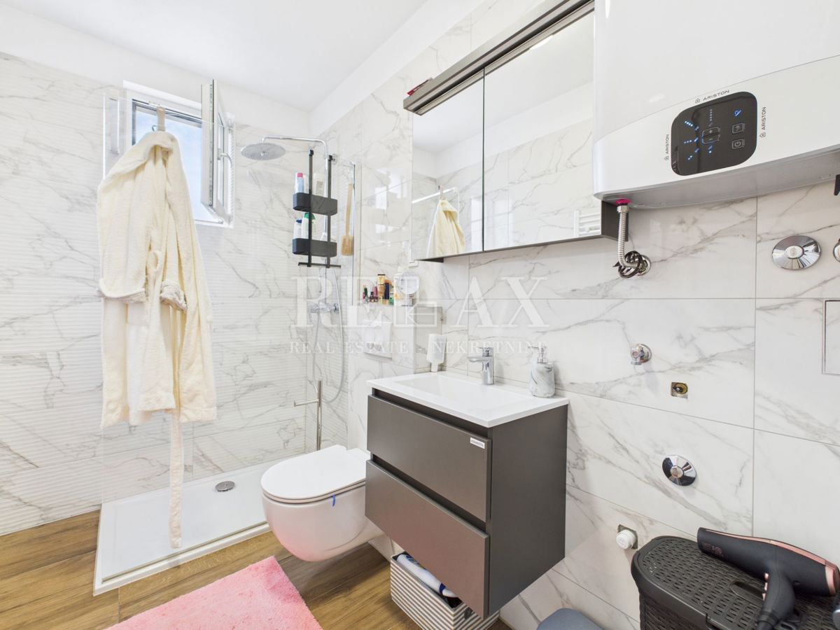 Stan Na prodaju - PRIMORSKO-GORANSKA CRIKVENICA