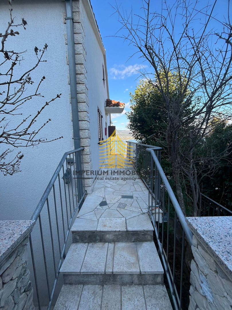Appartement À vendre - SPLITSKO-DALMATINSKA ČIOVO