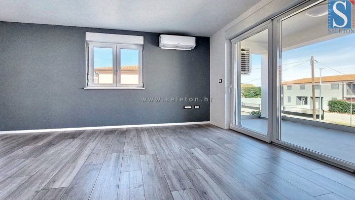 Stan na prodaju 65 m² – Poreč