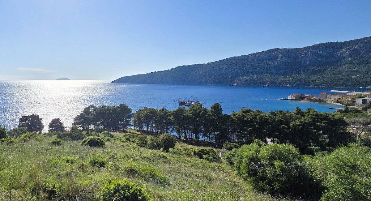 House For sale - SPLITSKO-DALMATINSKA VIS