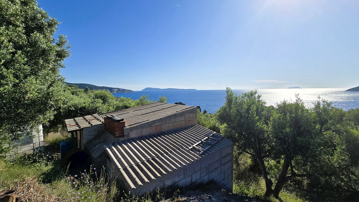 House For sale - SPLITSKO-DALMATINSKA VIS
