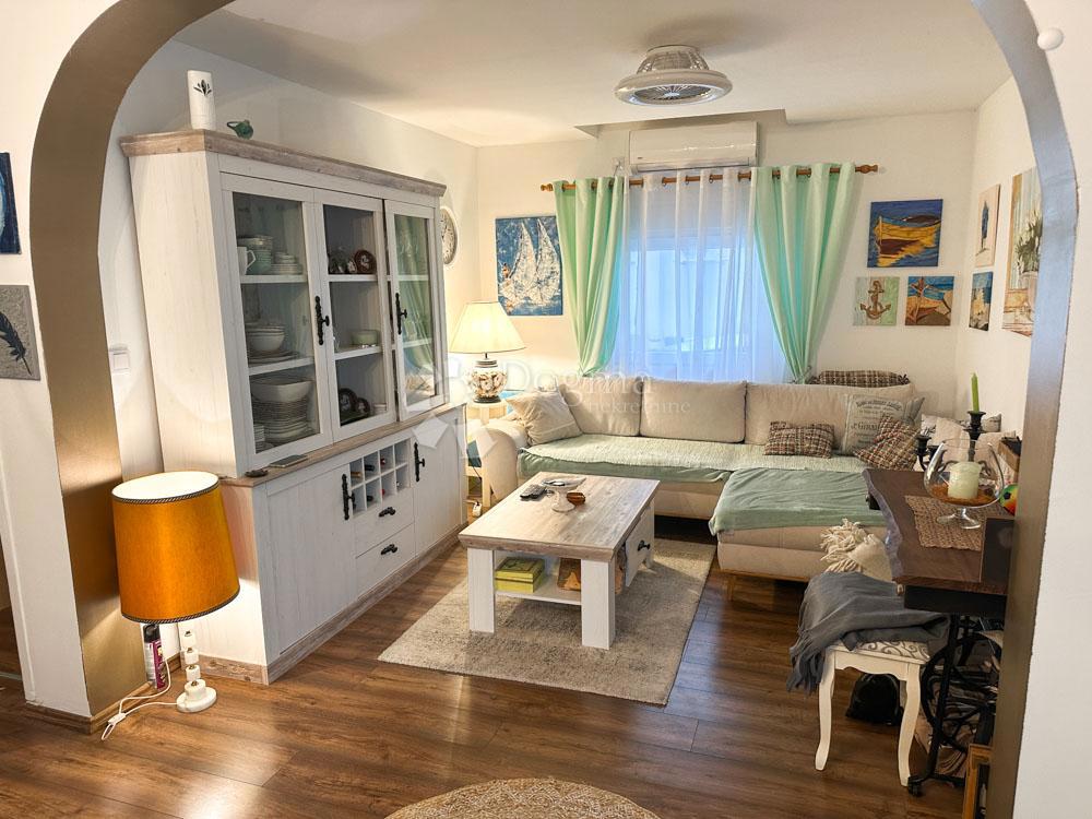 House For sale - ŠIBENSKO-KNINSKA VODICE