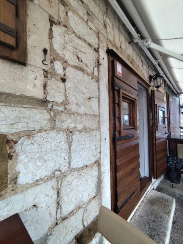 Business premises for sale 20 m² – Šibenik