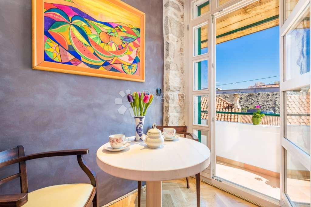 Flat For sale - SPLITSKO-DALMATINSKA SPLIT