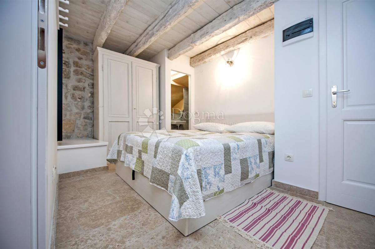 Casa In vendita - ISTARSKA ROVINJ