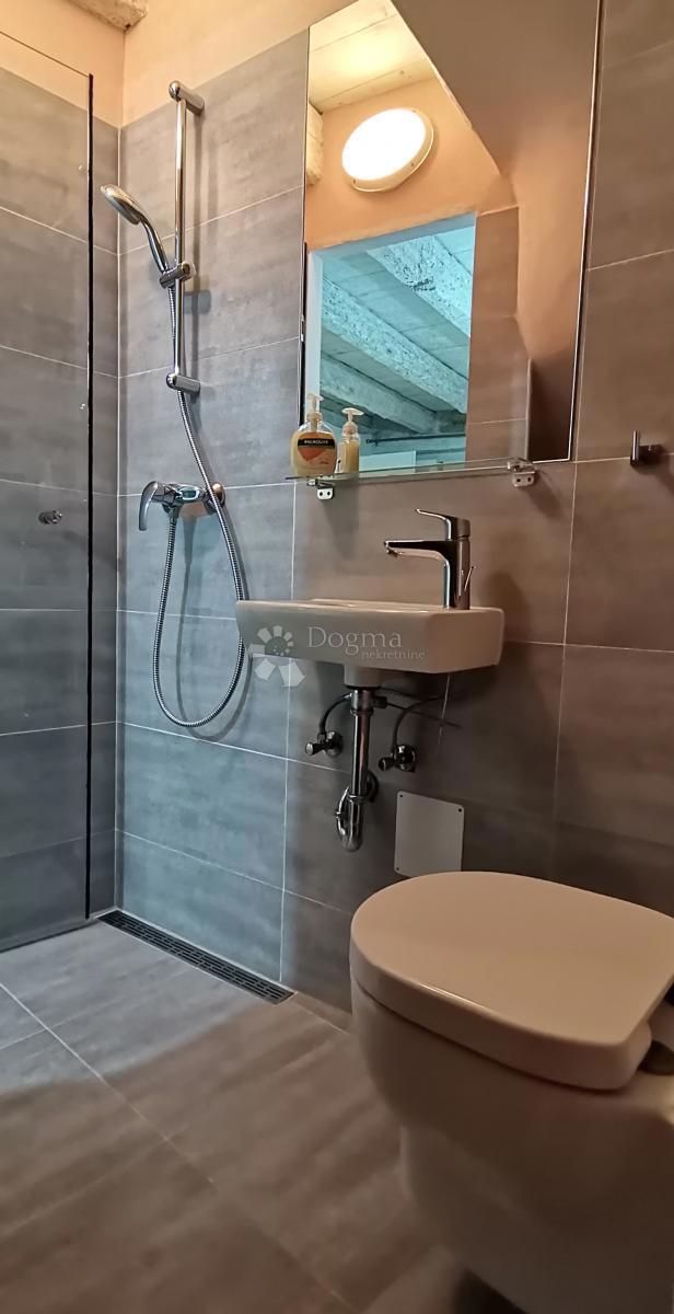 Casa In vendita - ISTARSKA ROVINJ