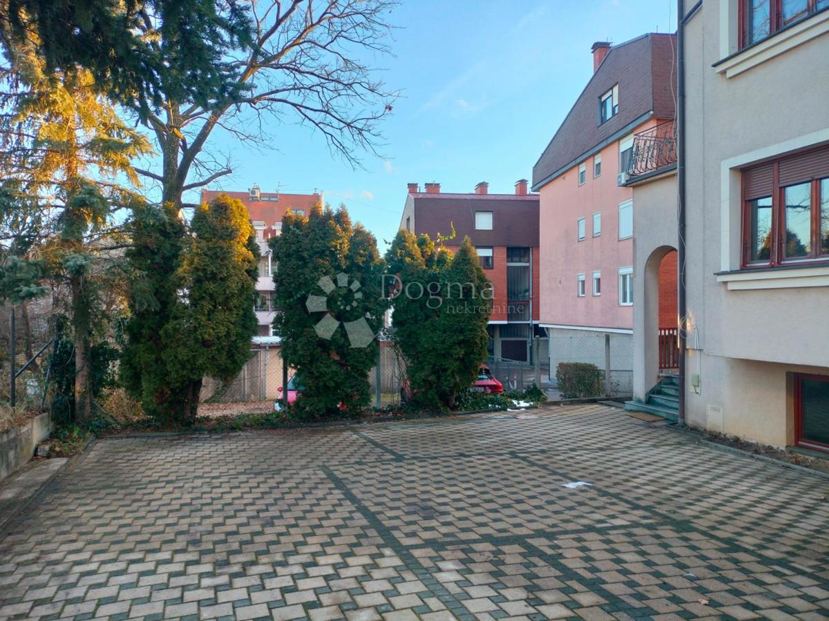 Dom Na prenájom - GRAD ZAGREB ZAGREB