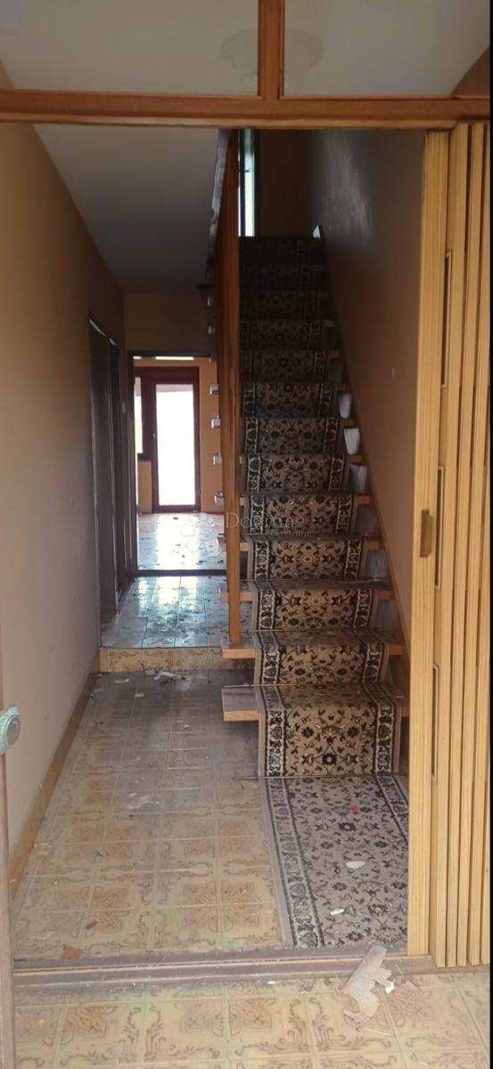 House For sale - OSJEČKO-BARANJSKA OSIJEK