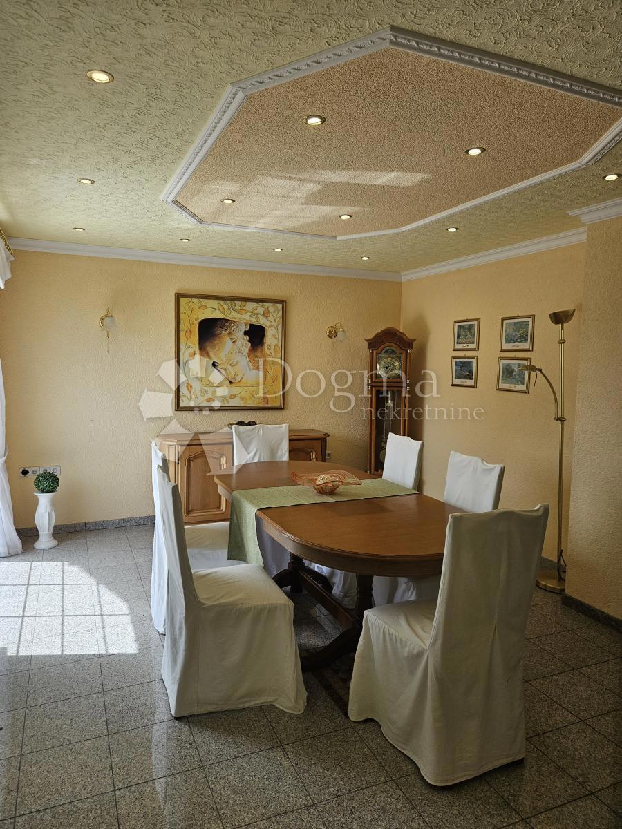 Hiša Na predaj - VARAŽDINSKA PETRIJANEC