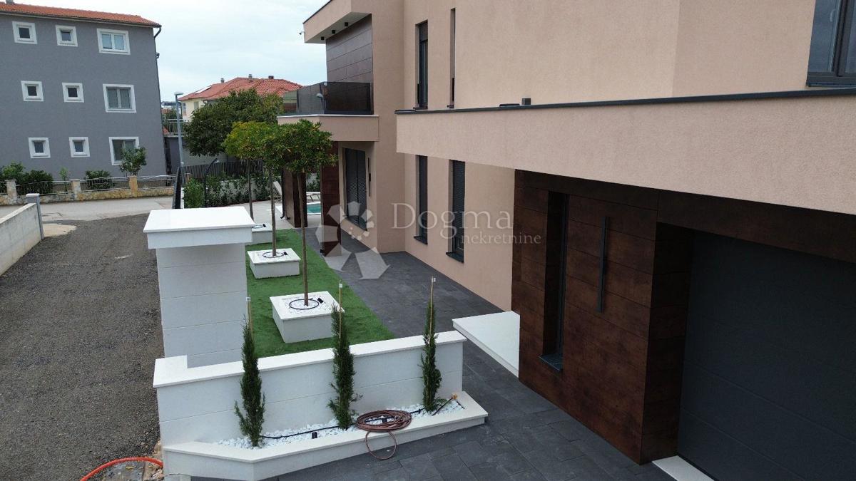 Kuća Na prodaju - ŠIBENSKO-KNINSKA VODICE
