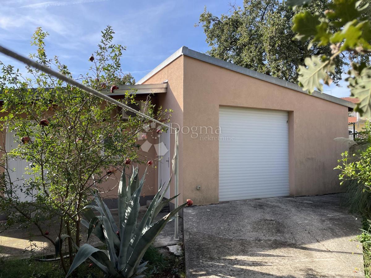House For sale - ŠIBENSKO-KNINSKA VODICE