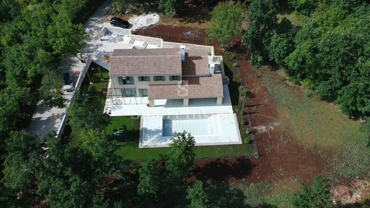 Maison À vendre - ISTARSKA GRAČIŠĆE