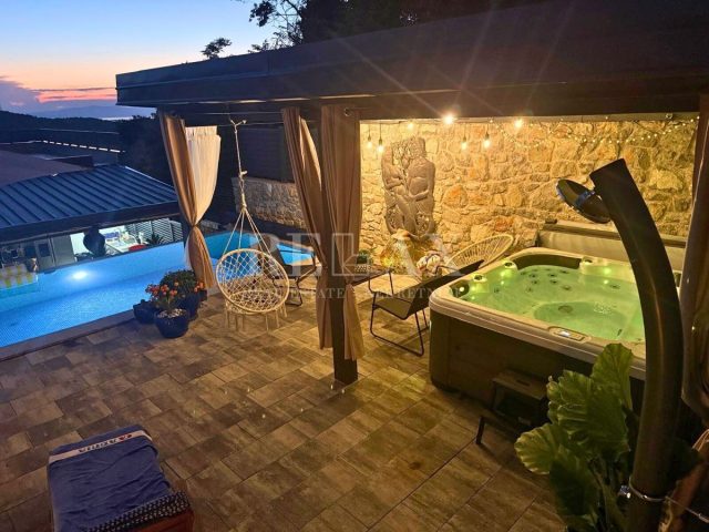 Haus zu verkaufen 150 m² – Vinodolska Općina