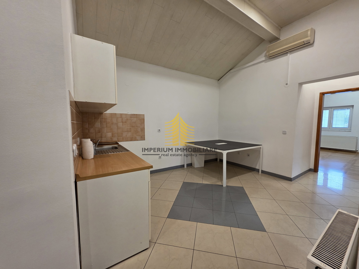 Commerciale Da affittare - GRAD ZAGREB ZAGREB
