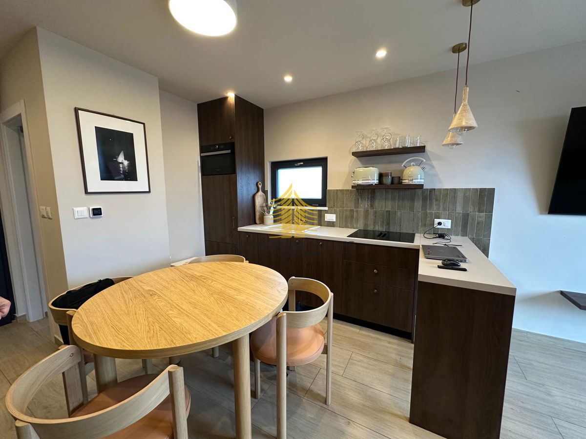 Appartement À vendre - SPLITSKO-DALMATINSKA KAŠTELA