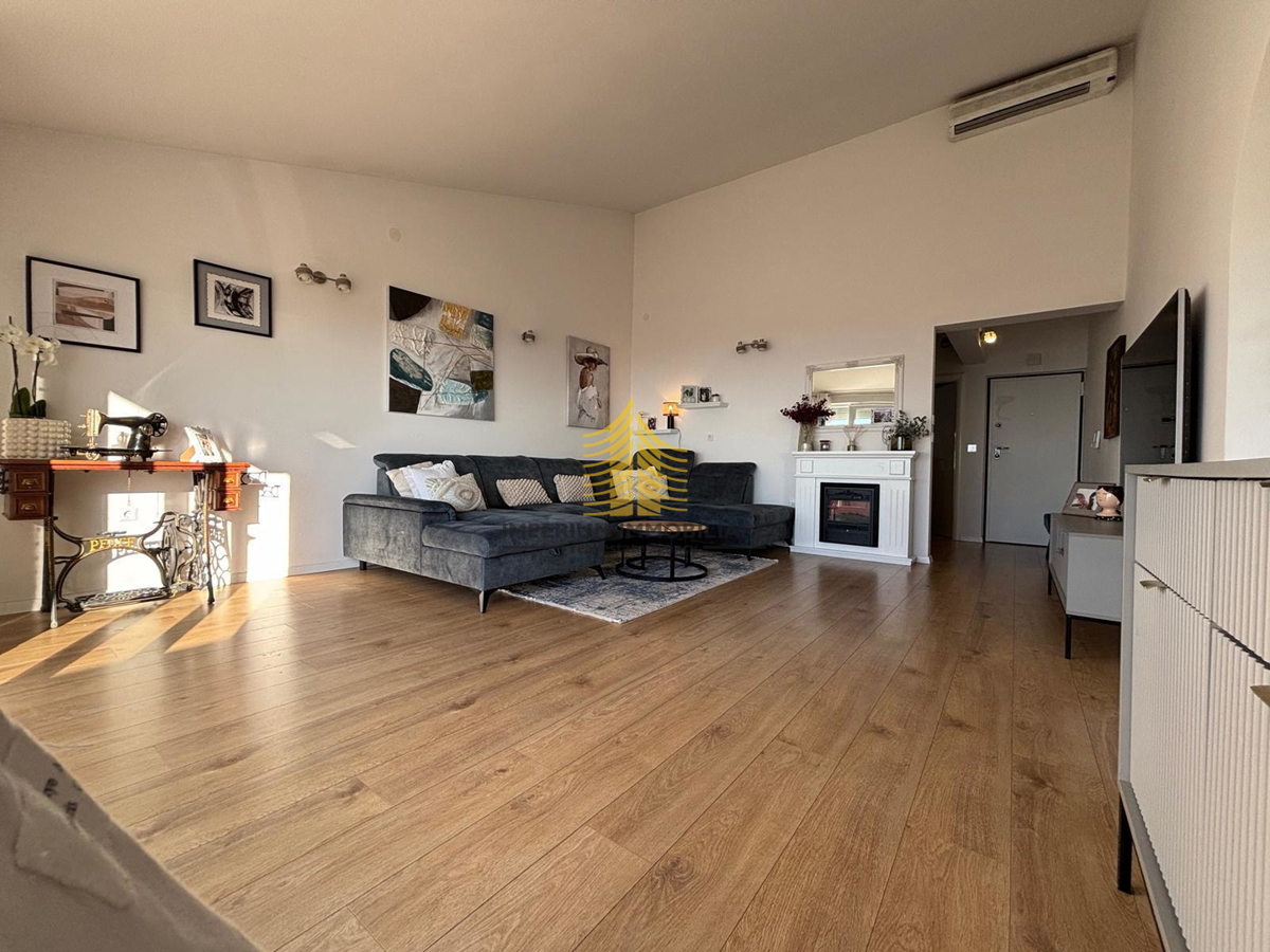 Flat For sale - Splitsko-dalmatinska Split - foto 2/13