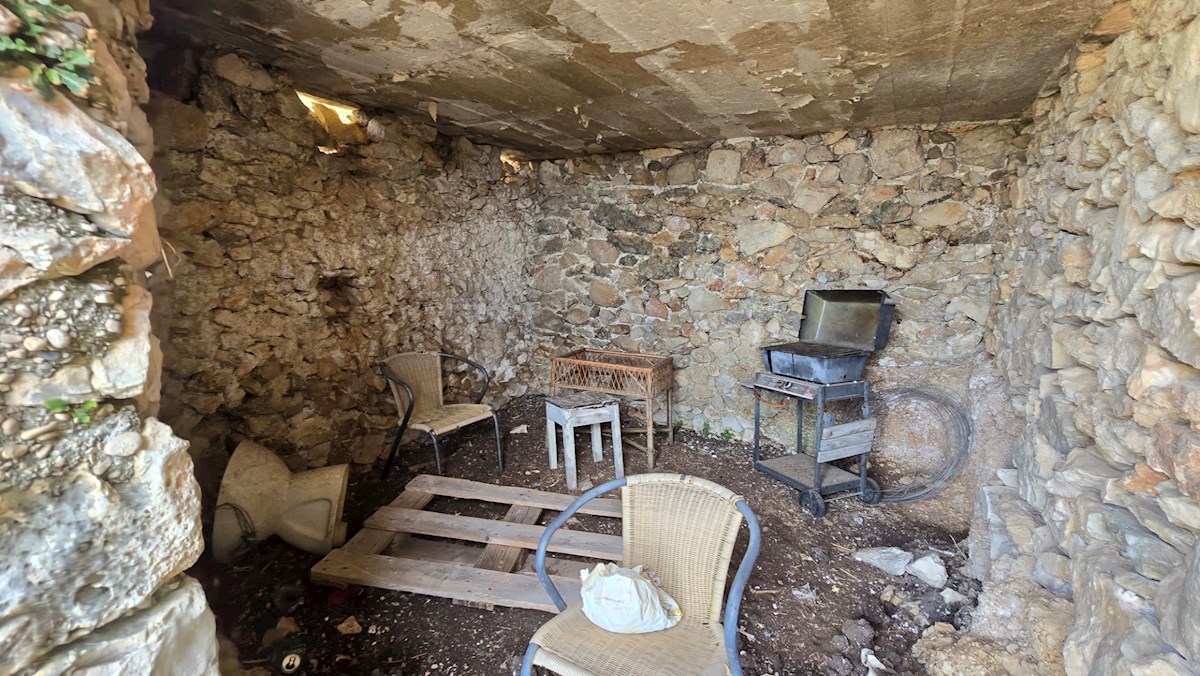 Casa In vendita - SPLITSKO-DALMATINSKA HVAR