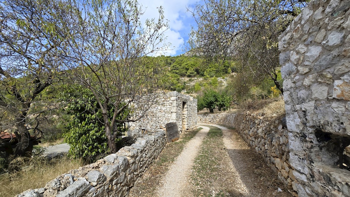 Casa In vendita - SPLITSKO-DALMATINSKA HVAR
