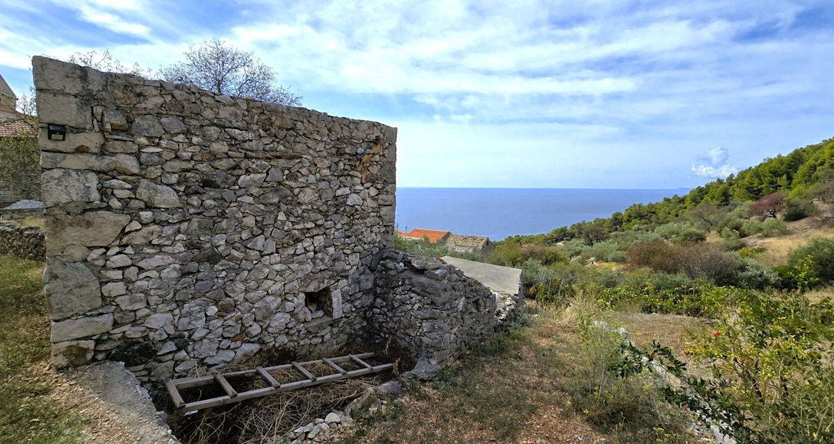Casa In vendita - SPLITSKO-DALMATINSKA HVAR