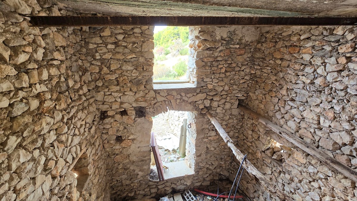 Casa In vendita - SPLITSKO-DALMATINSKA HVAR