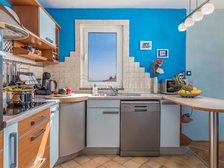 Flat For rent - PRIMORSKO-GORANSKA RIJEKA